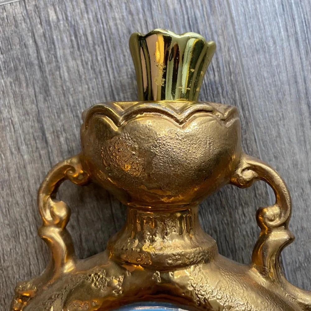 Vintage Jim Beam 24kt Gold Plated Whiskey Decanter Blue Rose Medallion